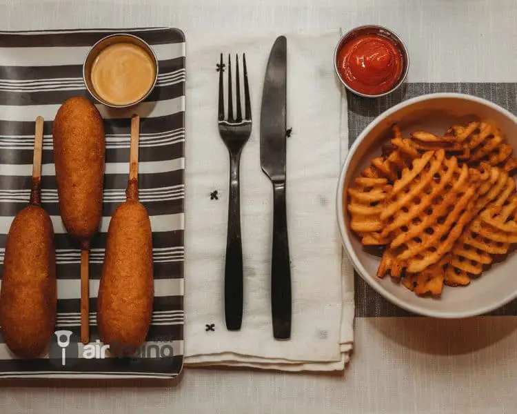 Air fryer frozen corn dogs